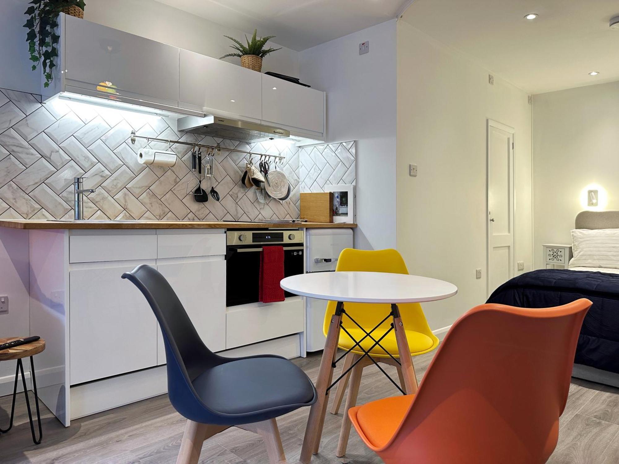 Kensington Studio Hosted By Airoperate Near Notting Hill - 1 Double Bed , 1 Sofa Bed, Ground Floor Apartment Via Private Entrance London Luaran gambar