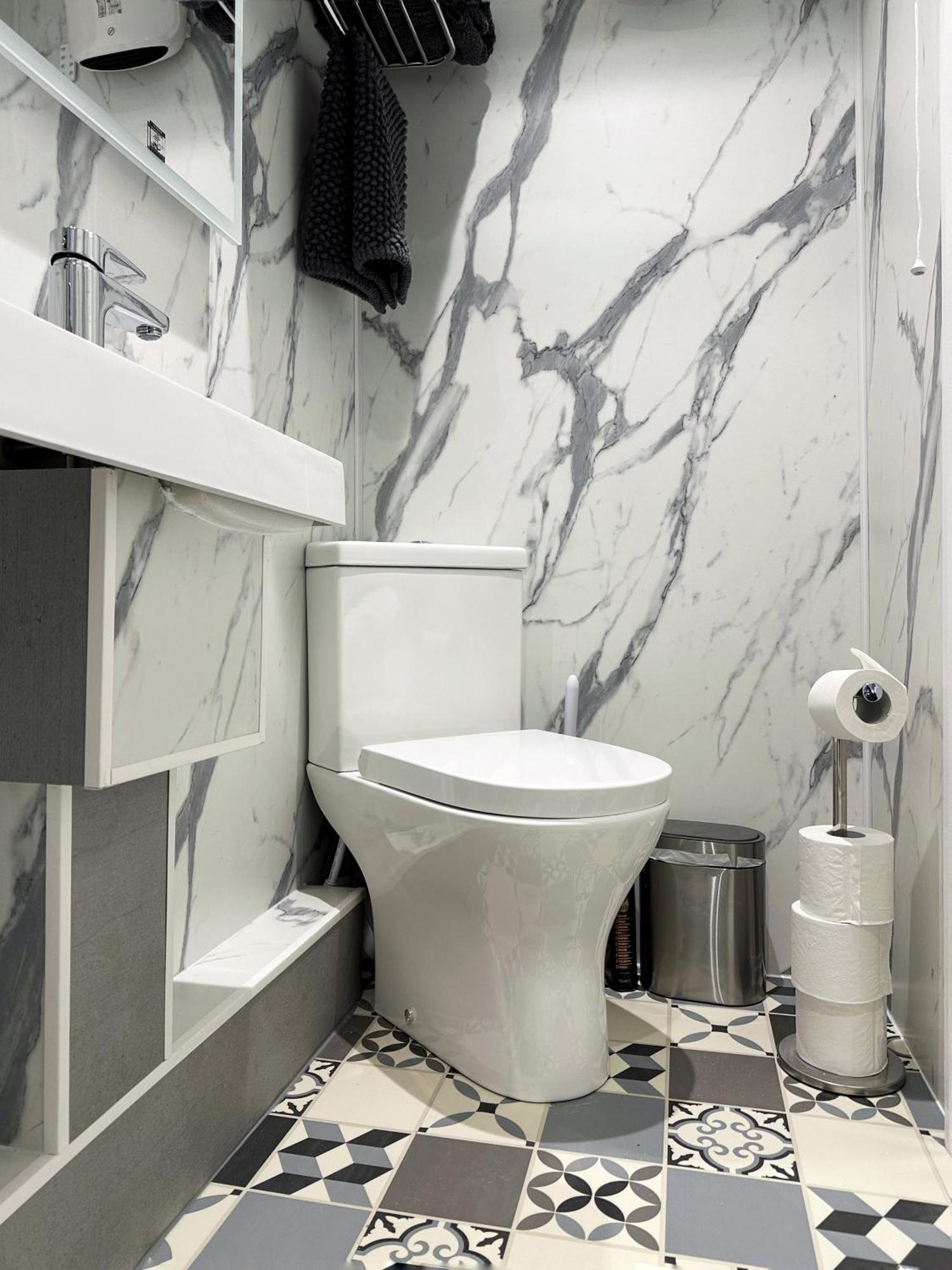 Kensington Studio Hosted By Airoperate Near Notting Hill - 1 Double Bed , 1 Sofa Bed, Ground Floor Apartment Via Private Entrance London Luaran gambar