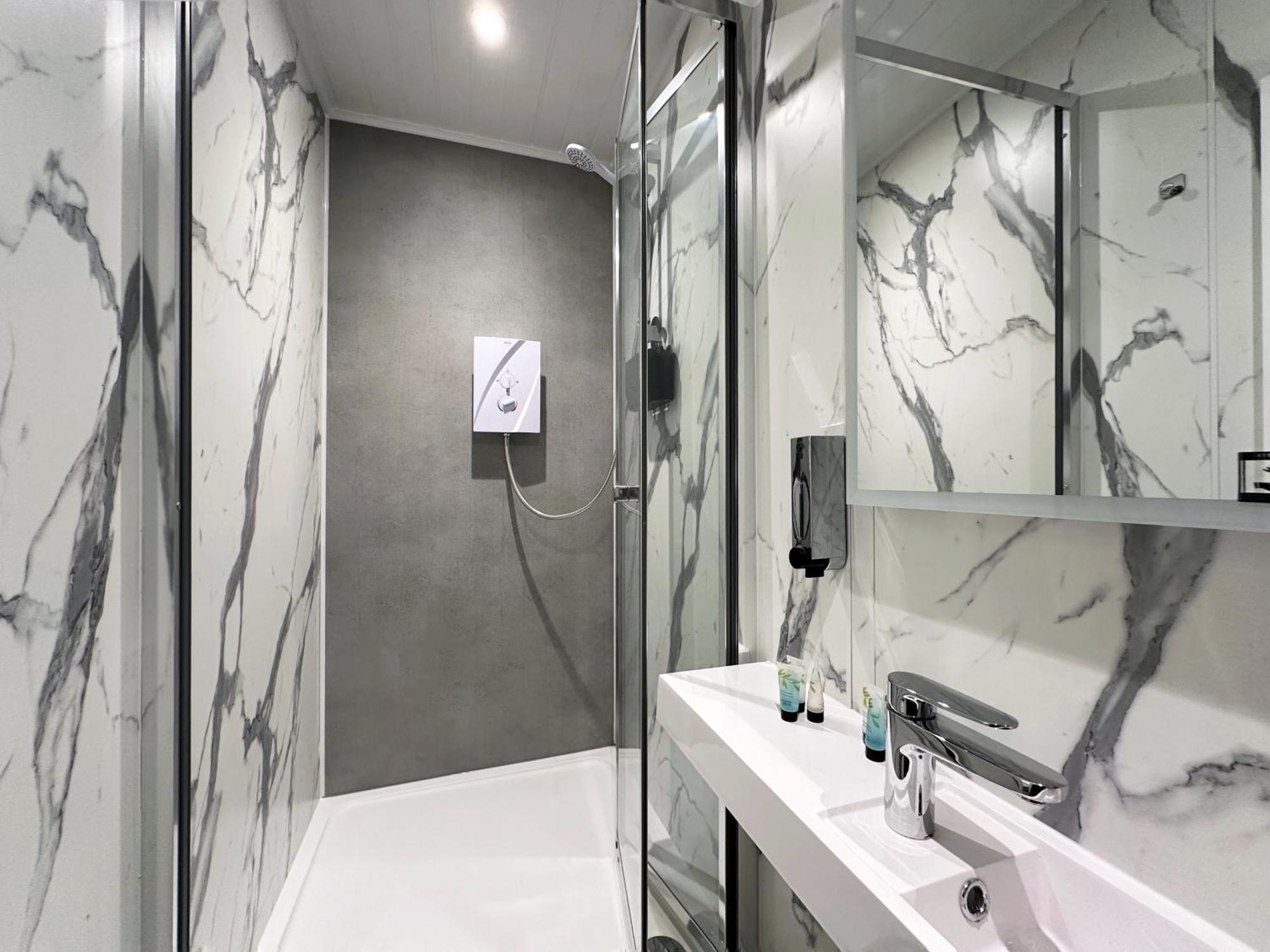 Kensington Studio Hosted By Airoperate Near Notting Hill - 1 Double Bed , 1 Sofa Bed, Ground Floor Apartment Via Private Entrance London Luaran gambar