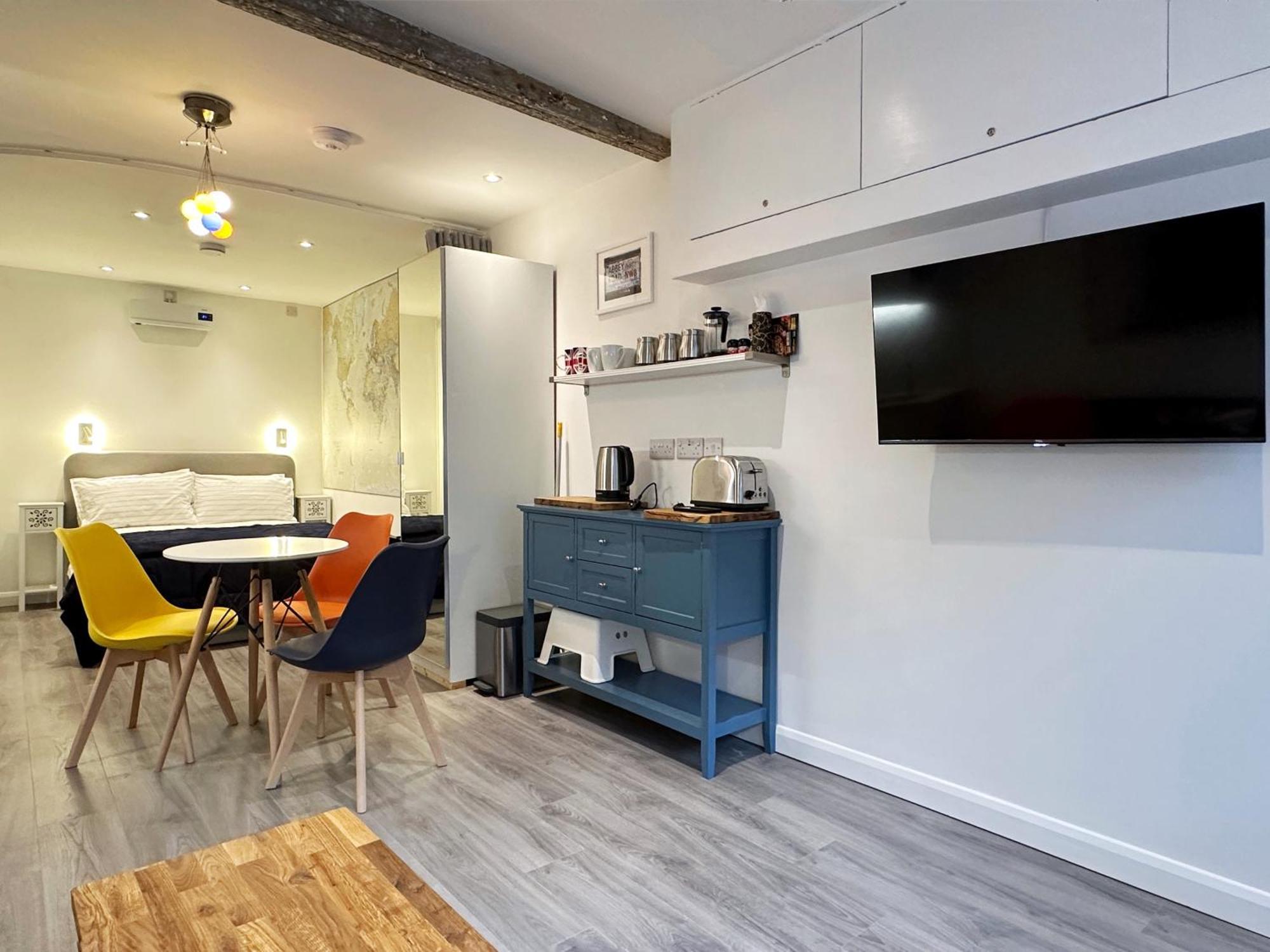 Kensington Studio Hosted By Airoperate Near Notting Hill - 1 Double Bed , 1 Sofa Bed, Ground Floor Apartment Via Private Entrance London Luaran gambar