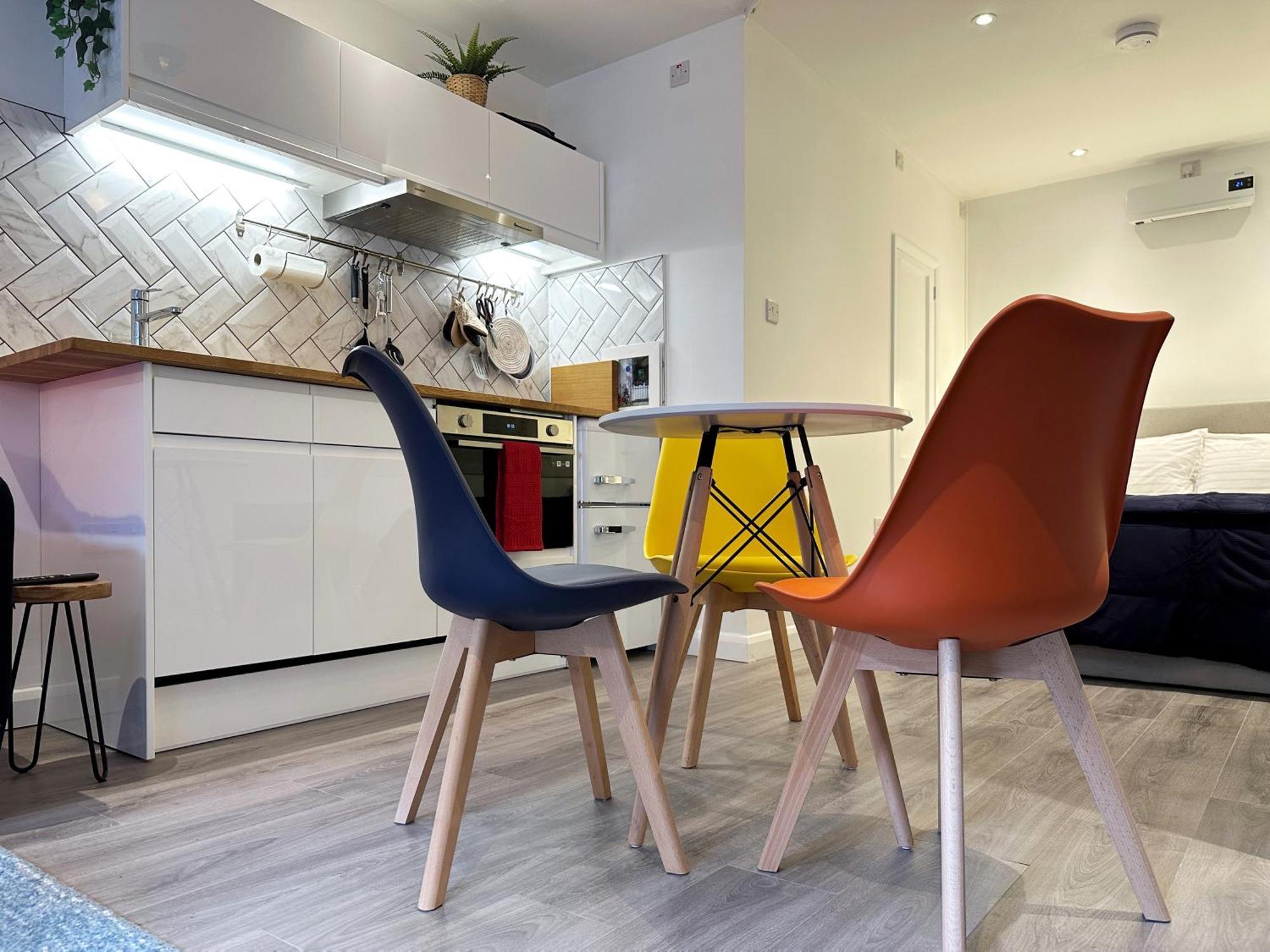Kensington Studio Hosted By Airoperate Near Notting Hill - 1 Double Bed , 1 Sofa Bed, Ground Floor Apartment Via Private Entrance London Luaran gambar
